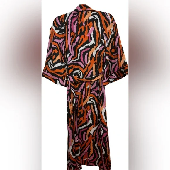 NWT Diane Von Furstenberg X Target Zebra Robe - Size XS - Picture 2 of 7